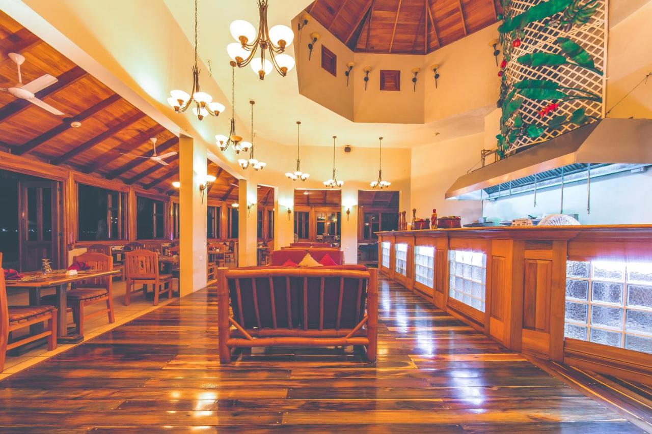 Ocean Cliff Hotel Negril Limited - Adults Only Extérieur photo
