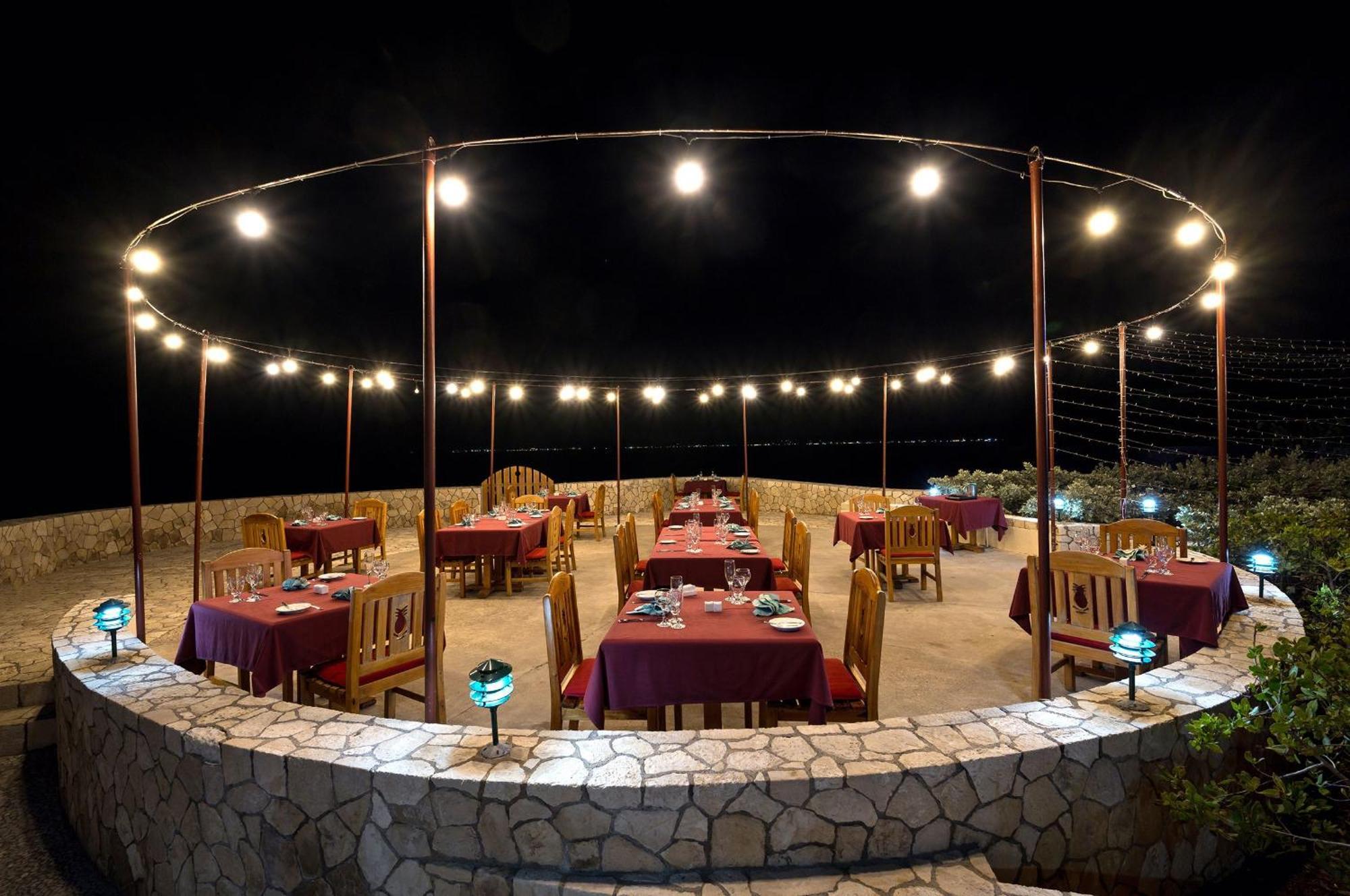 Ocean Cliff Hotel Negril Limited - Adults Only Extérieur photo
